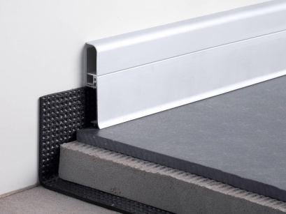 Soklová lišta Profilitec Baseboard BIM pro venkovní podlahy